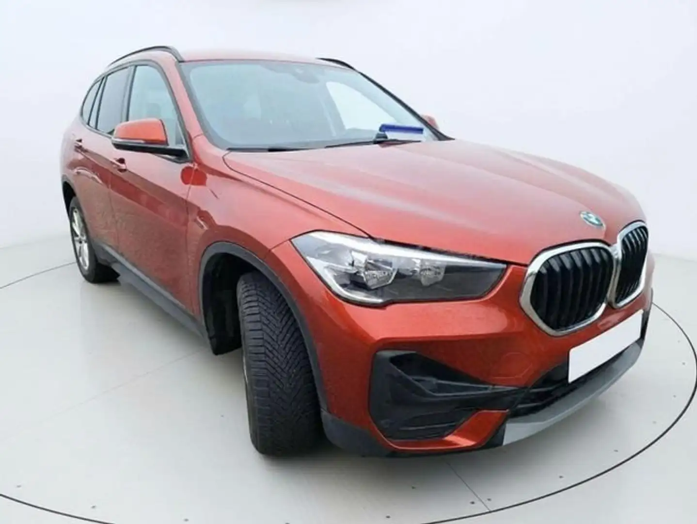 BMW X1 2.0 d sDrive18 AdBlue Naranja - 2
