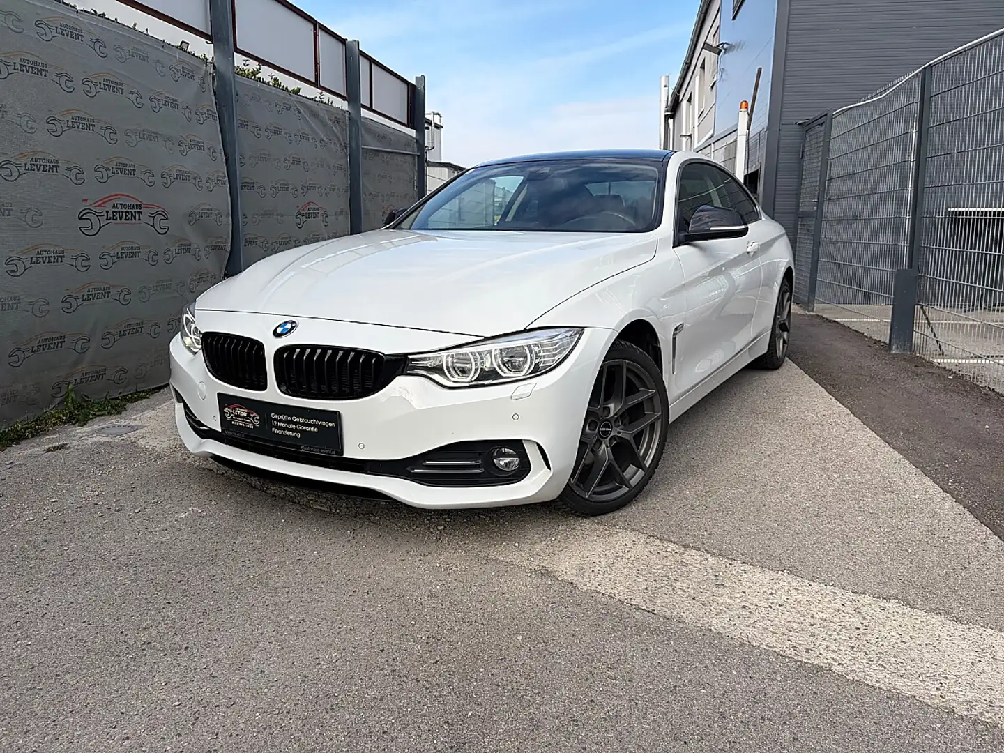 BMW 420 d xDrive Coupe Österreich-Paket Aut. Braun - 1