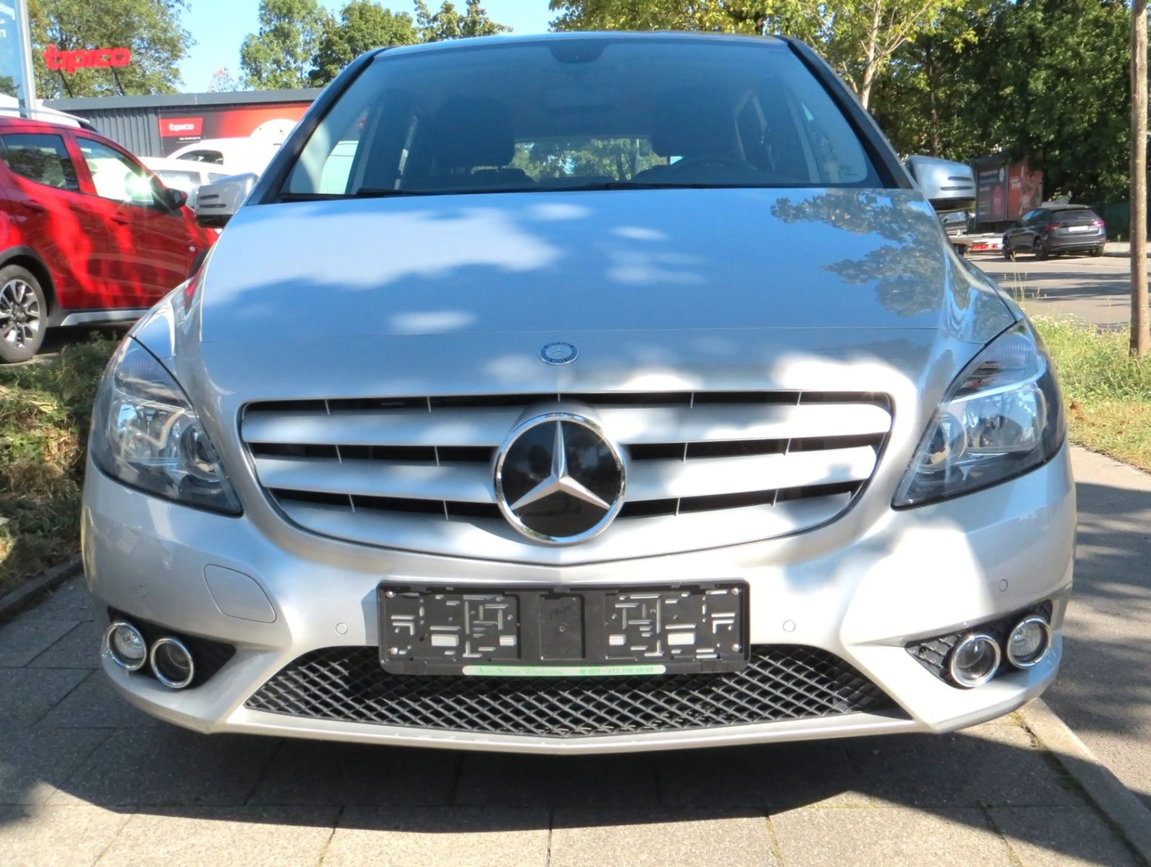Mercedes-Benz B 200 B B 200 CDI — photo 2