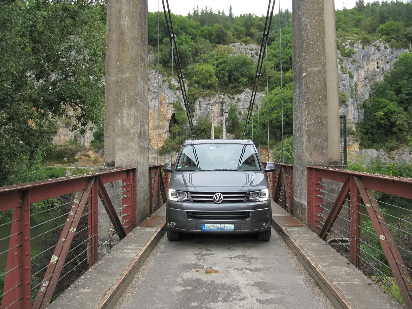 Volkswagen T5 California Beach Gris - 1