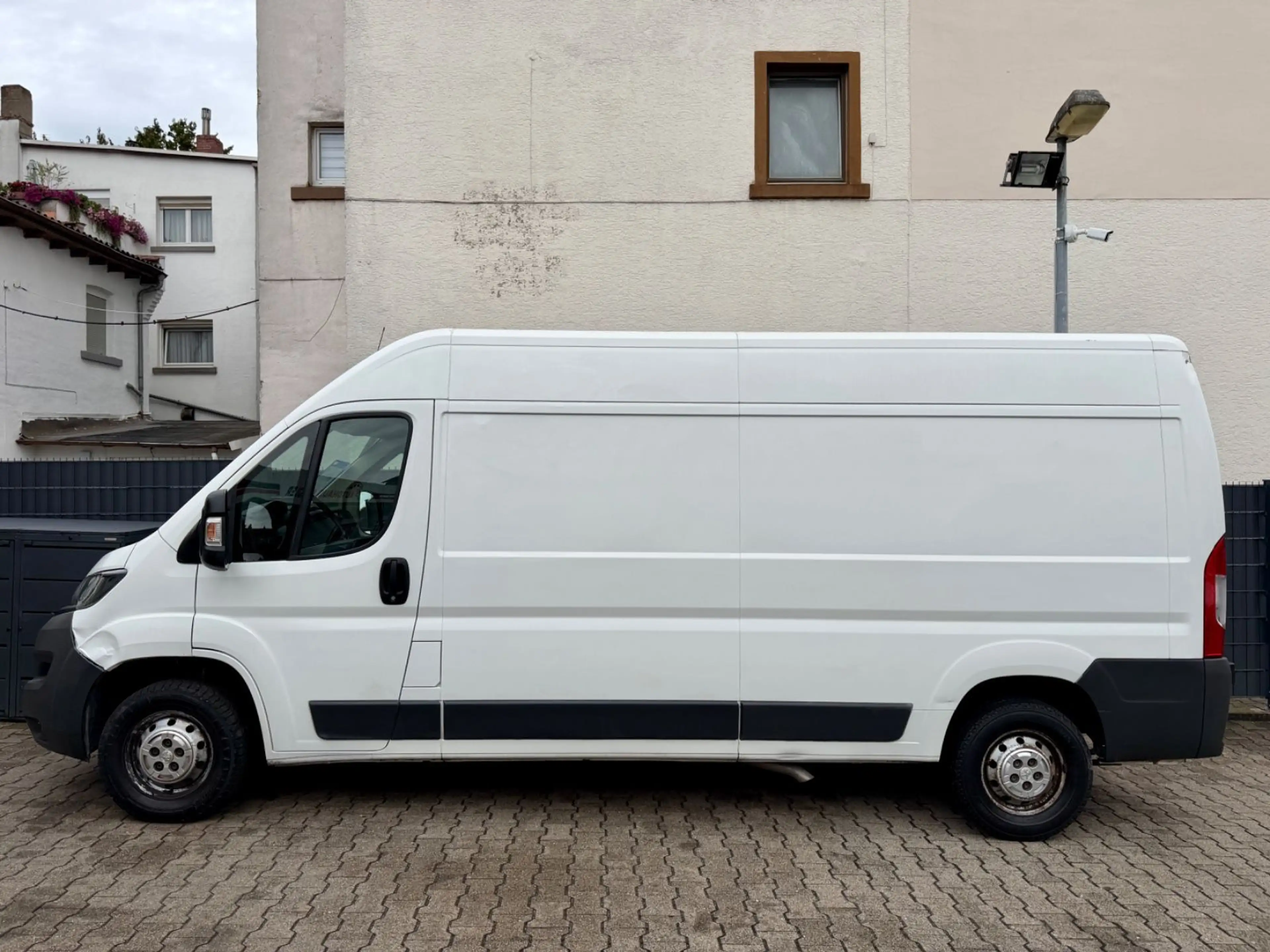 Peugeot Boxer Kasten 2.2 HDi L3H2*6G*KLIMA*TEMPO*AHK*19% — photo 9