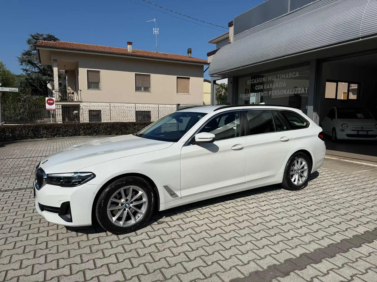 BMW 520