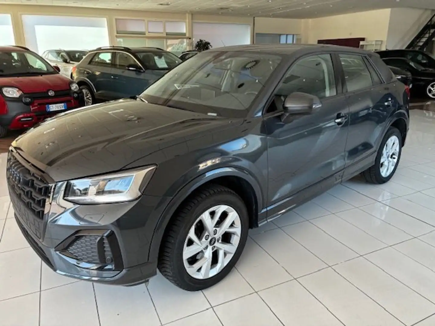 Audi Q2 Q2 35 1.5 tfsi Business Advanced s-tronic Grigio - 2