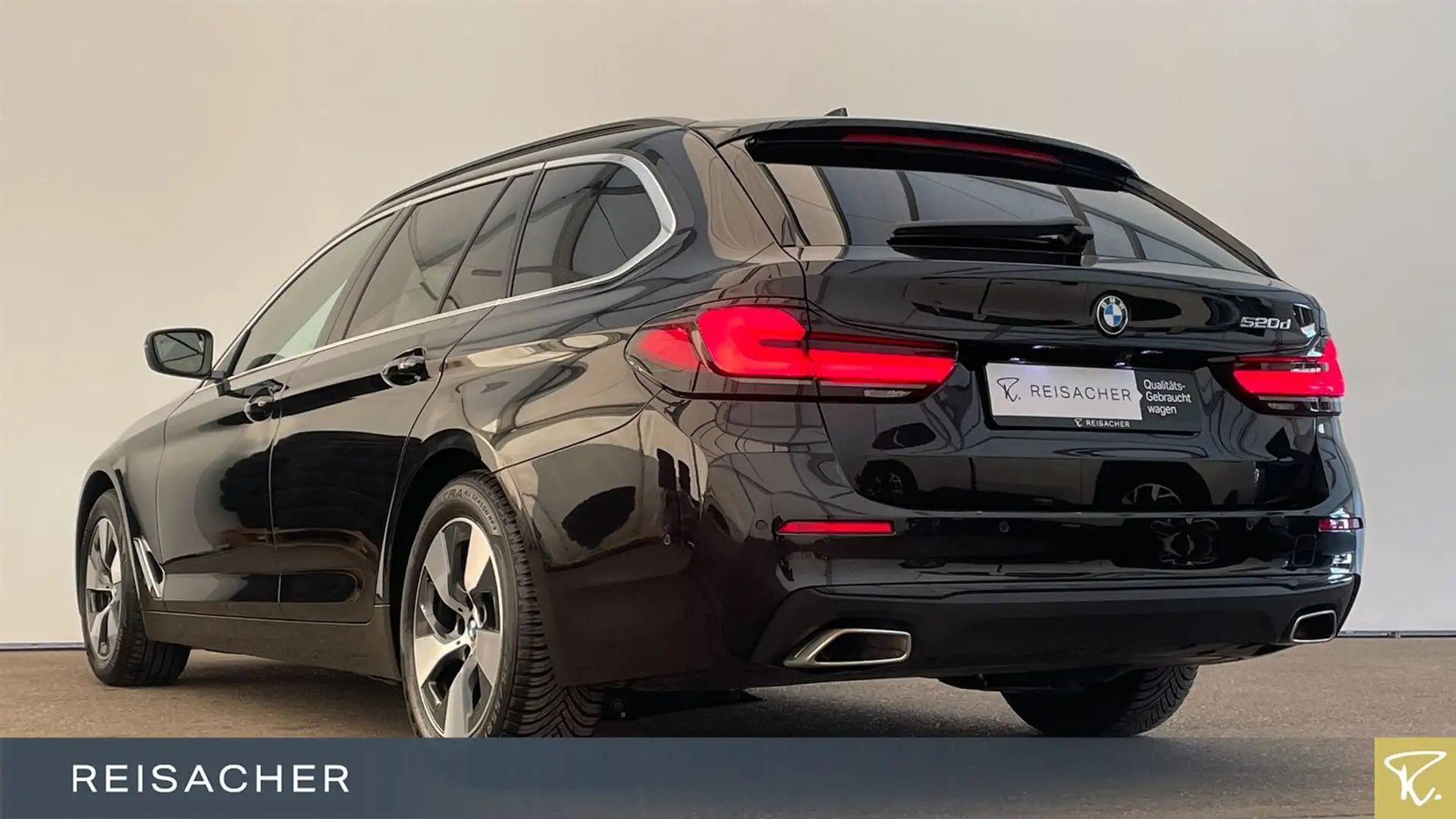BMW 520 d A Tou LCPro Laser RFK PDC ACC HuD HiFi 17" Zwart - 2