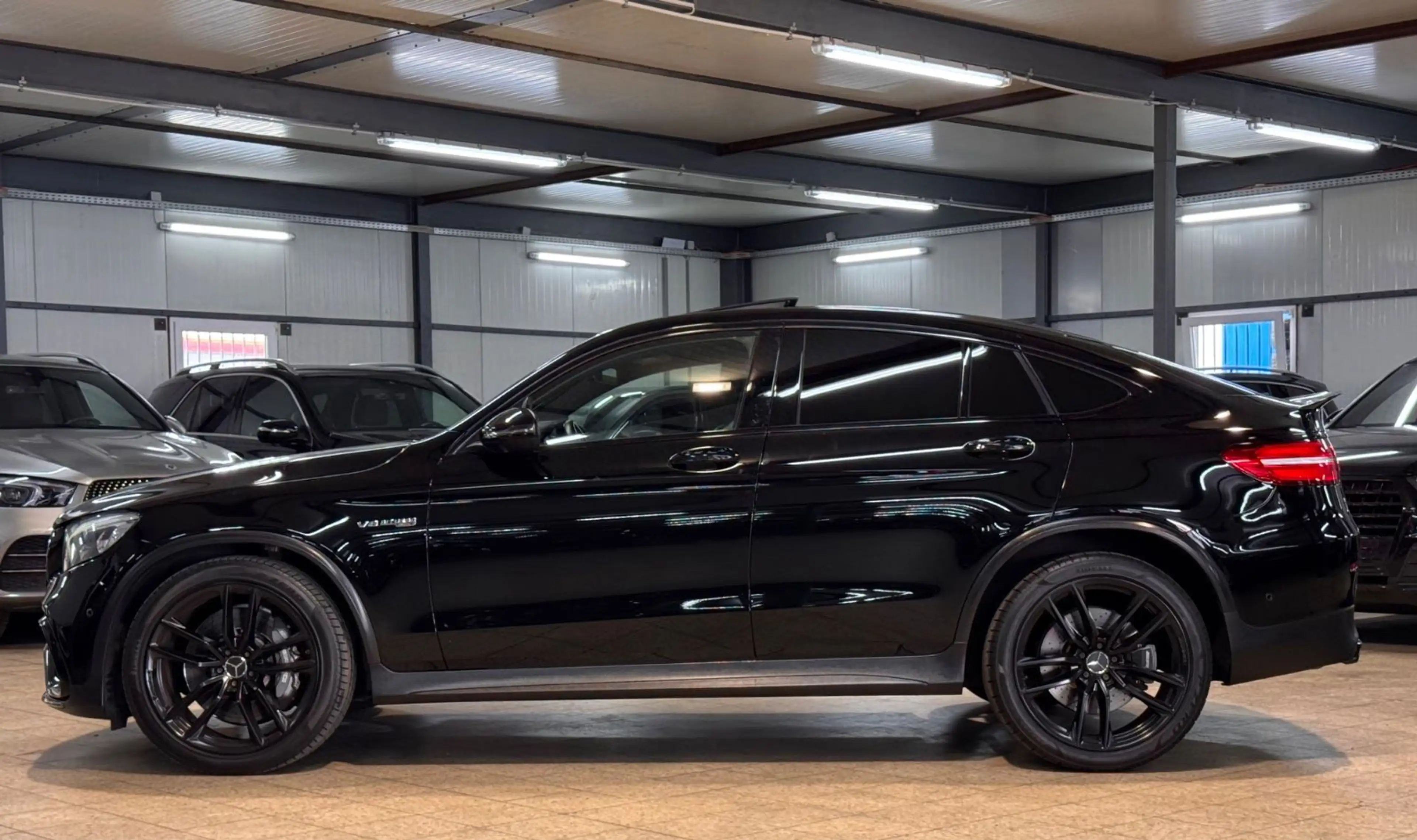 Mercedes-Benz GLC 63 AMG COUPE*DRVRS*SGLD*360*PSAGA*UVM! — photo 4