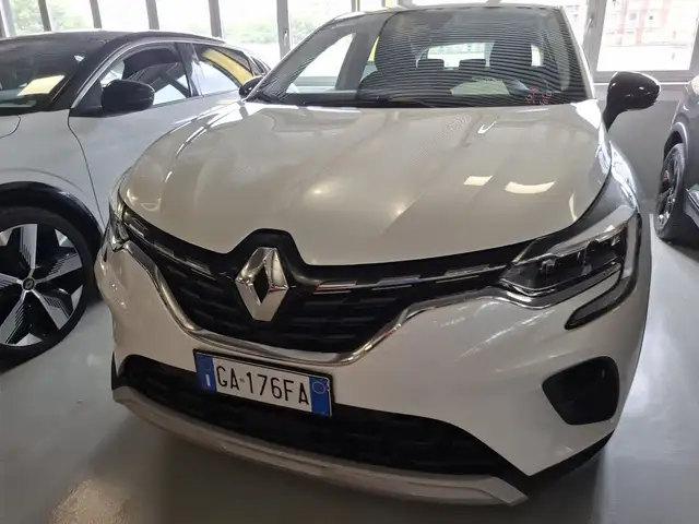 Renault Captur view 22