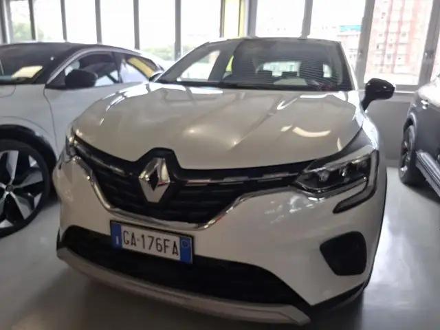 Renault Captur view 9