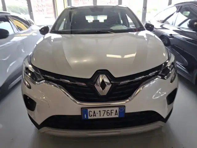 Renault Captur view 16