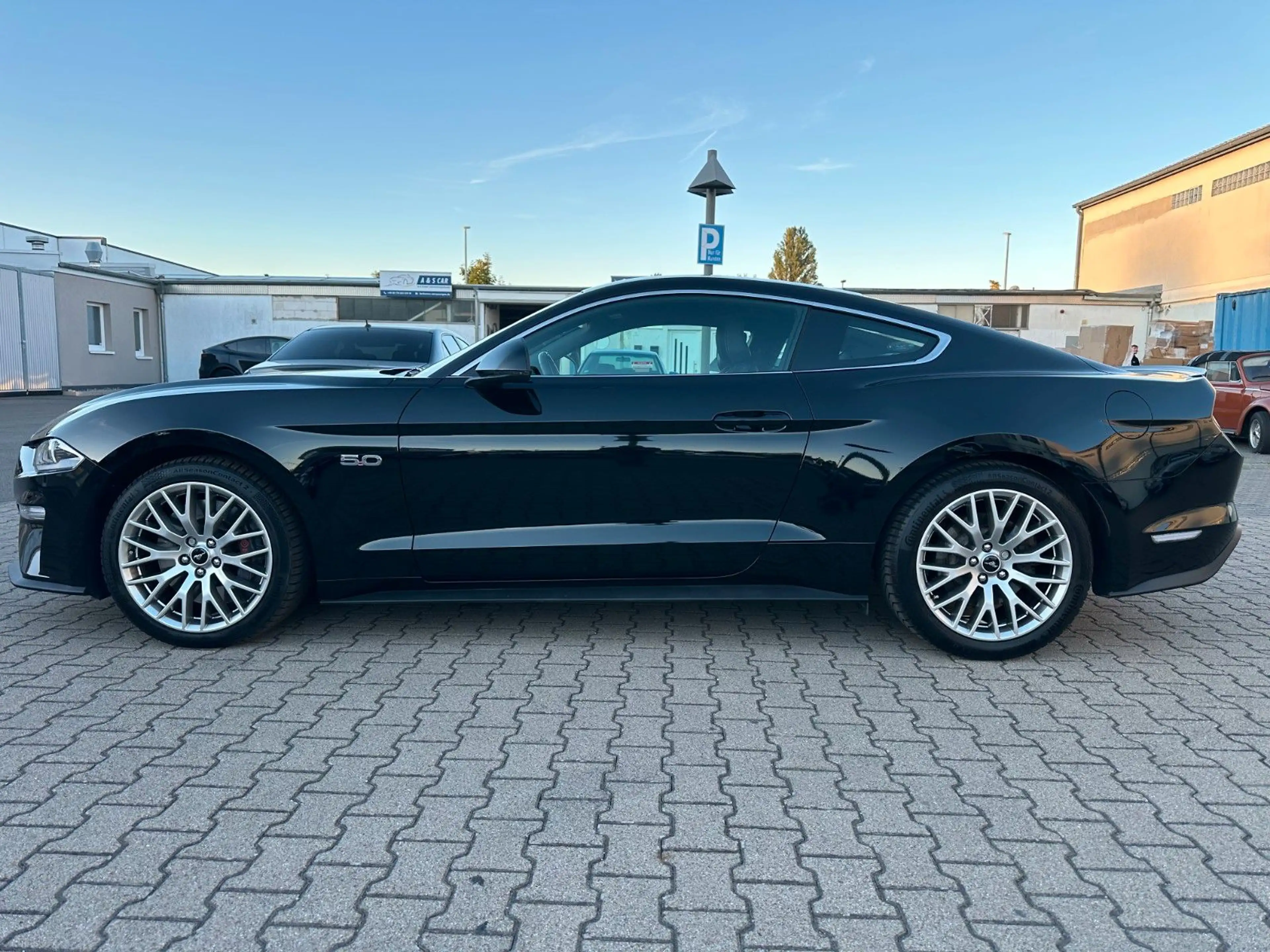 Ford Mustang GT Fastback-KAMERA-DEUTSCHES FAHRZEUG — photo 7