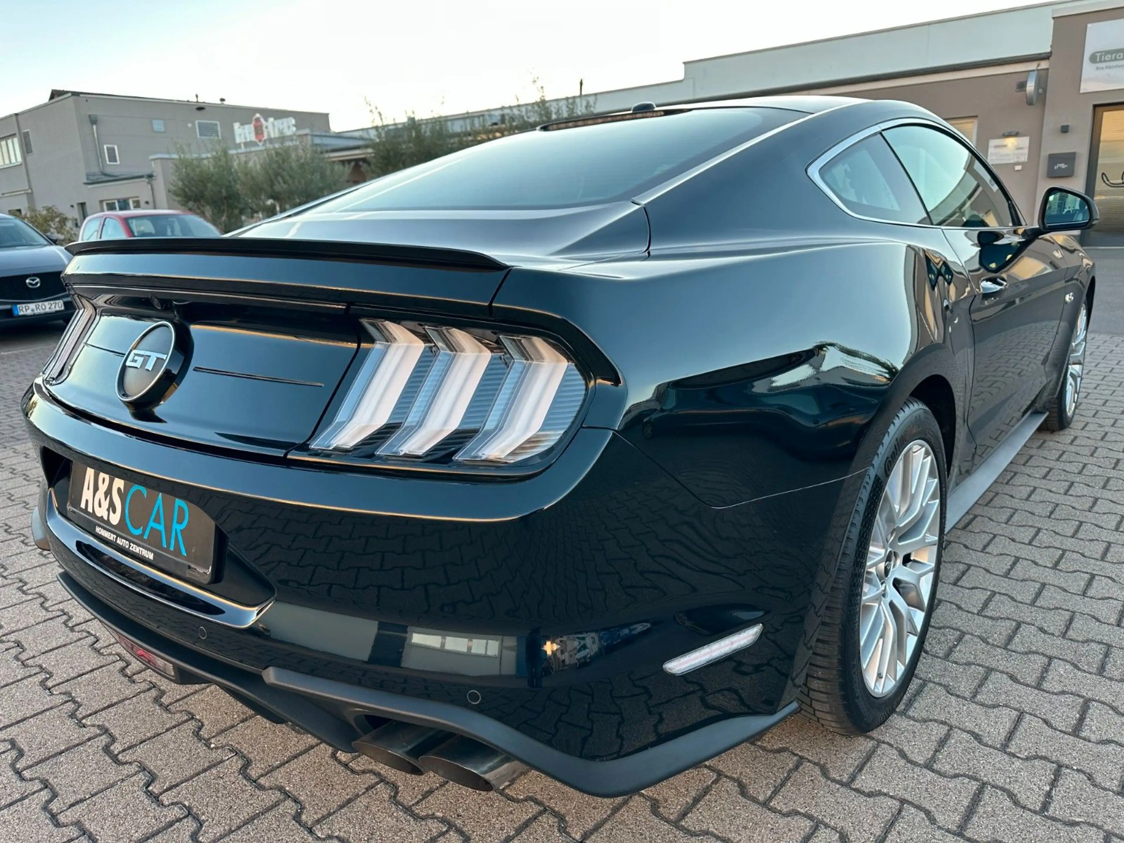 Ford Mustang GT Fastback-KAMERA-DEUTSCHES FAHRZEUG — photo 5