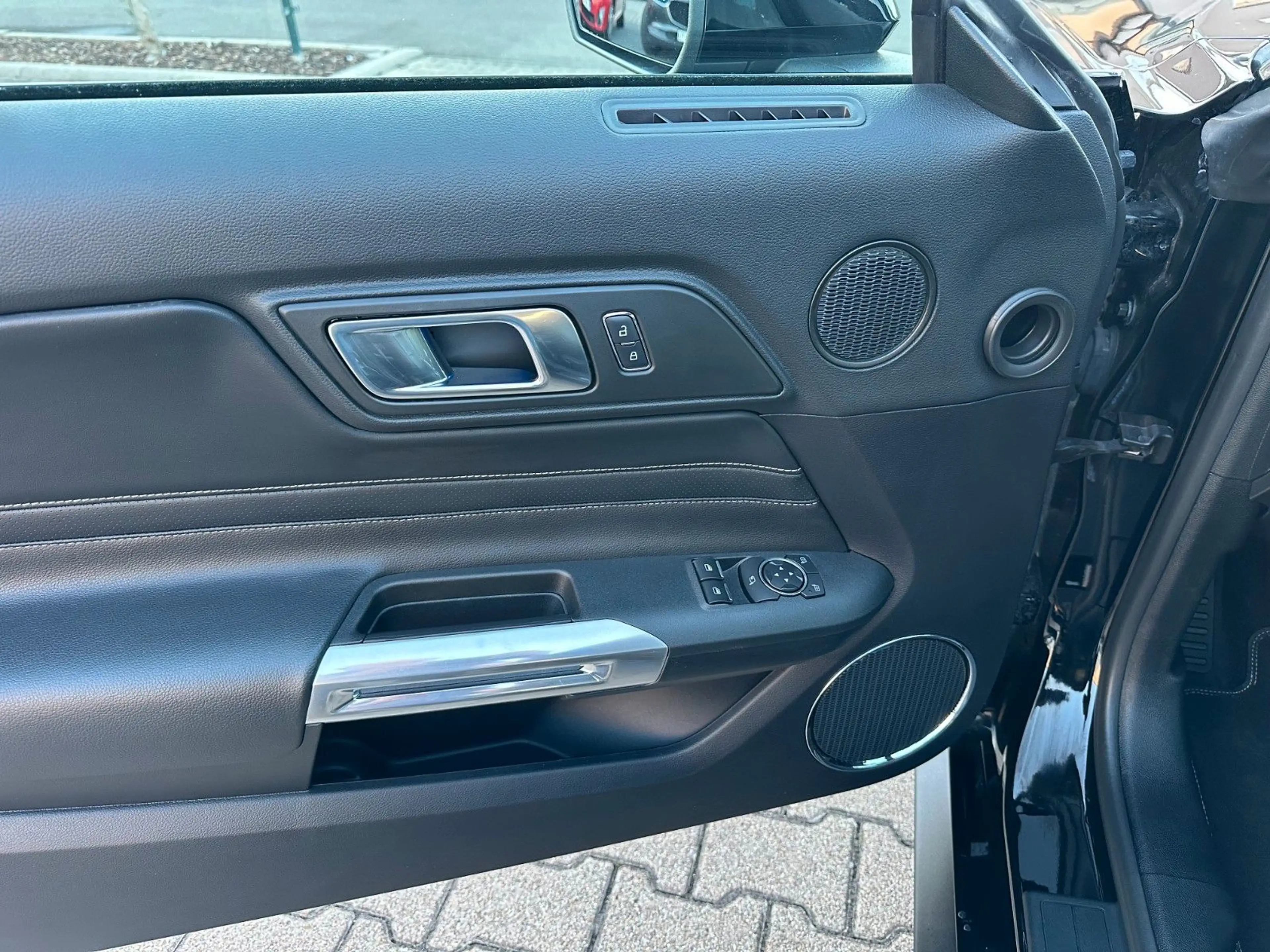 Ford Mustang GT Fastback-KAMERA-DEUTSCHES FAHRZEUG — photo 9