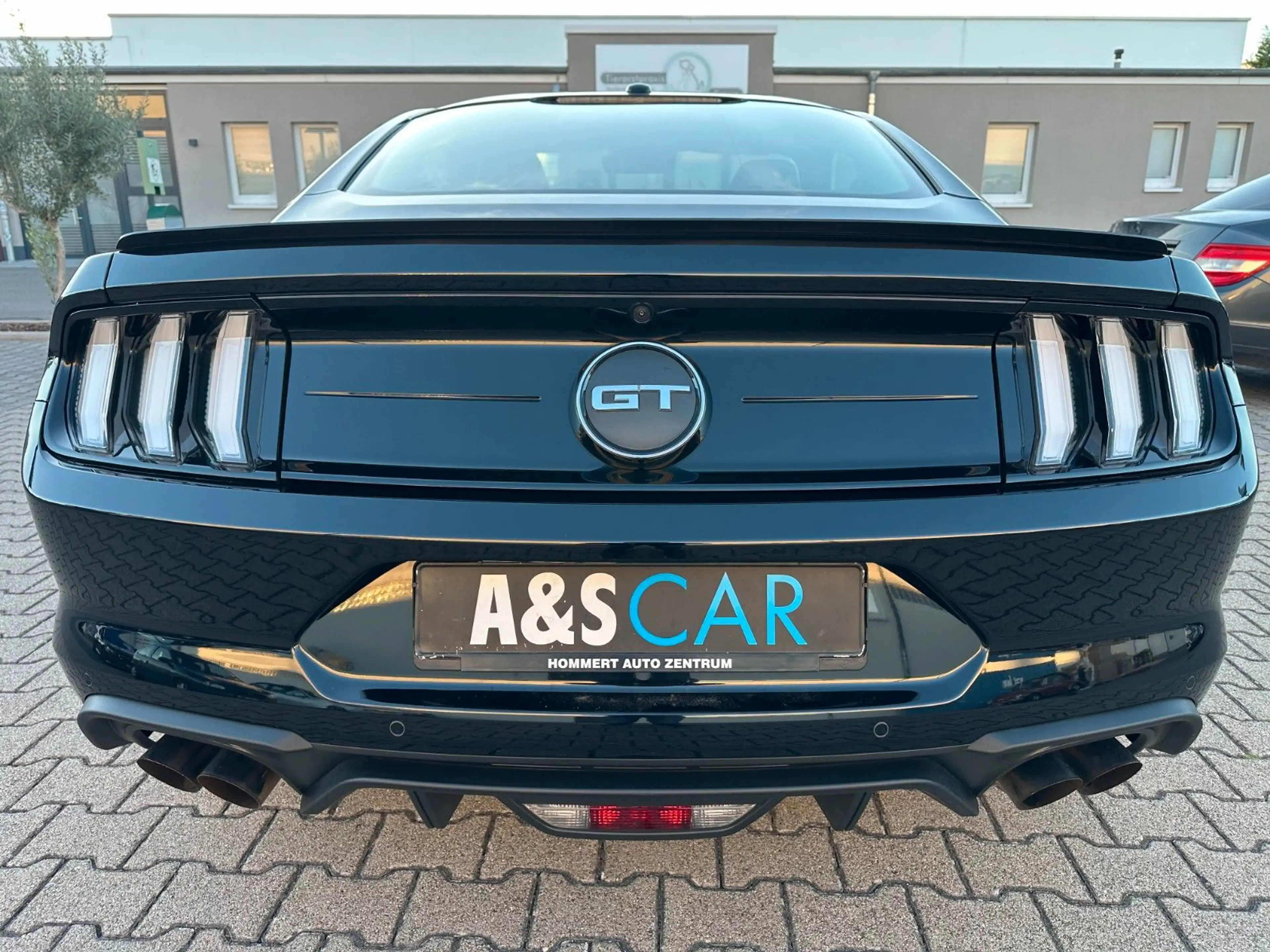 Ford Mustang GT Fastback-KAMERA-DEUTSCHES FAHRZEUG — photo 6