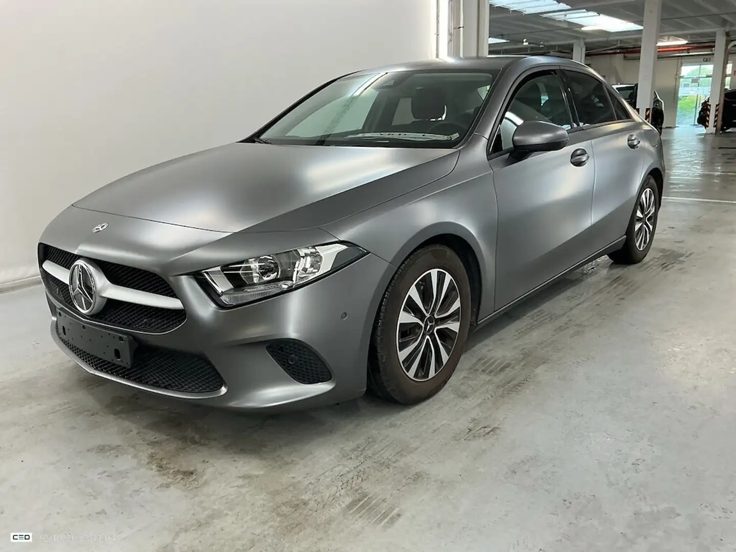 Mercedes-Benz A 180 A 180 d Business Sedan Grigio - 2