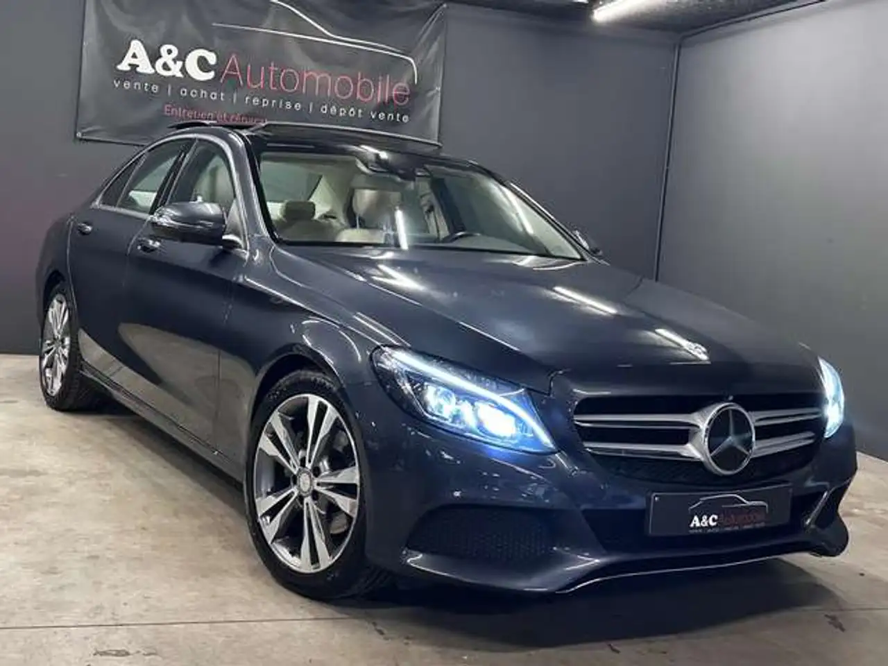 Mercedes-Benz C 220