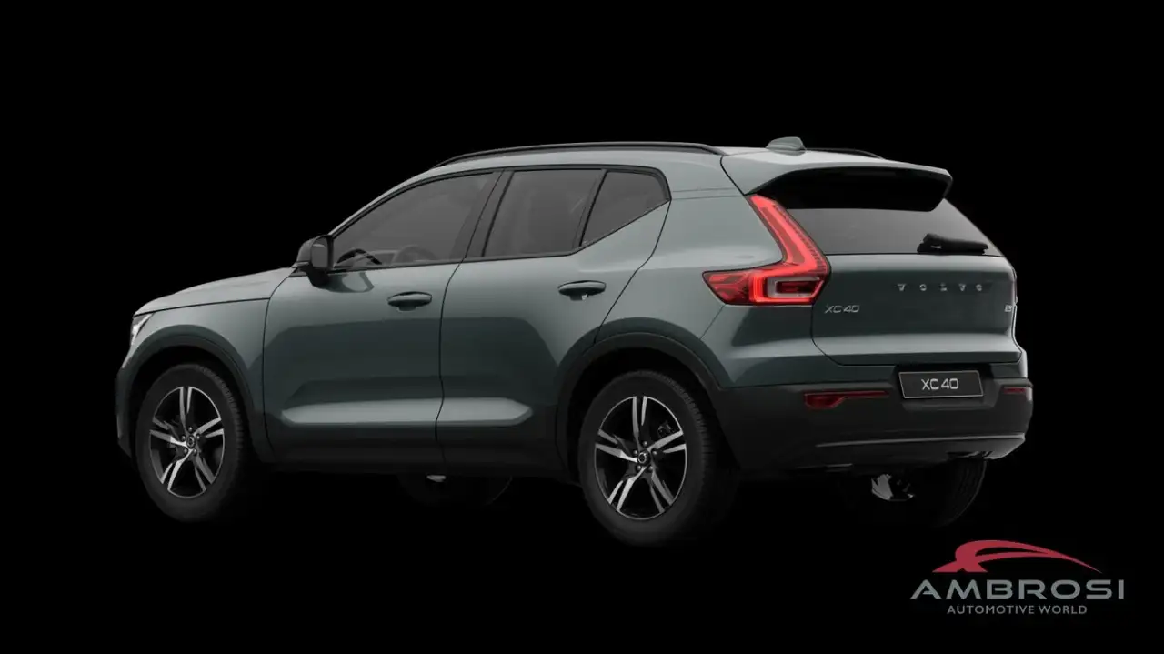 Volvo XC40 2026