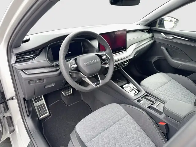 Skoda Octavia view 9