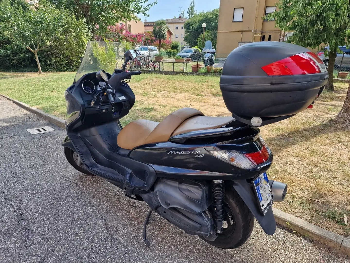 Yamaha Majesty 400 Noir - 2