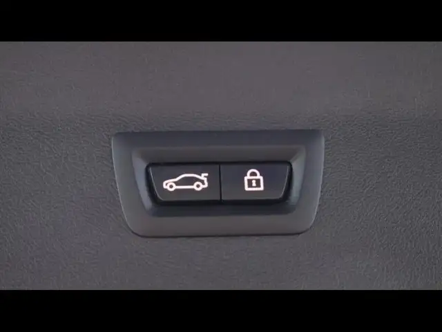 BMW X4 view 28