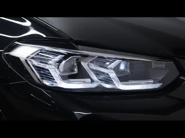 BMW X4 view 7