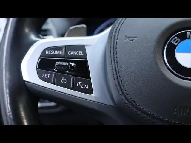 BMW X4 view 15