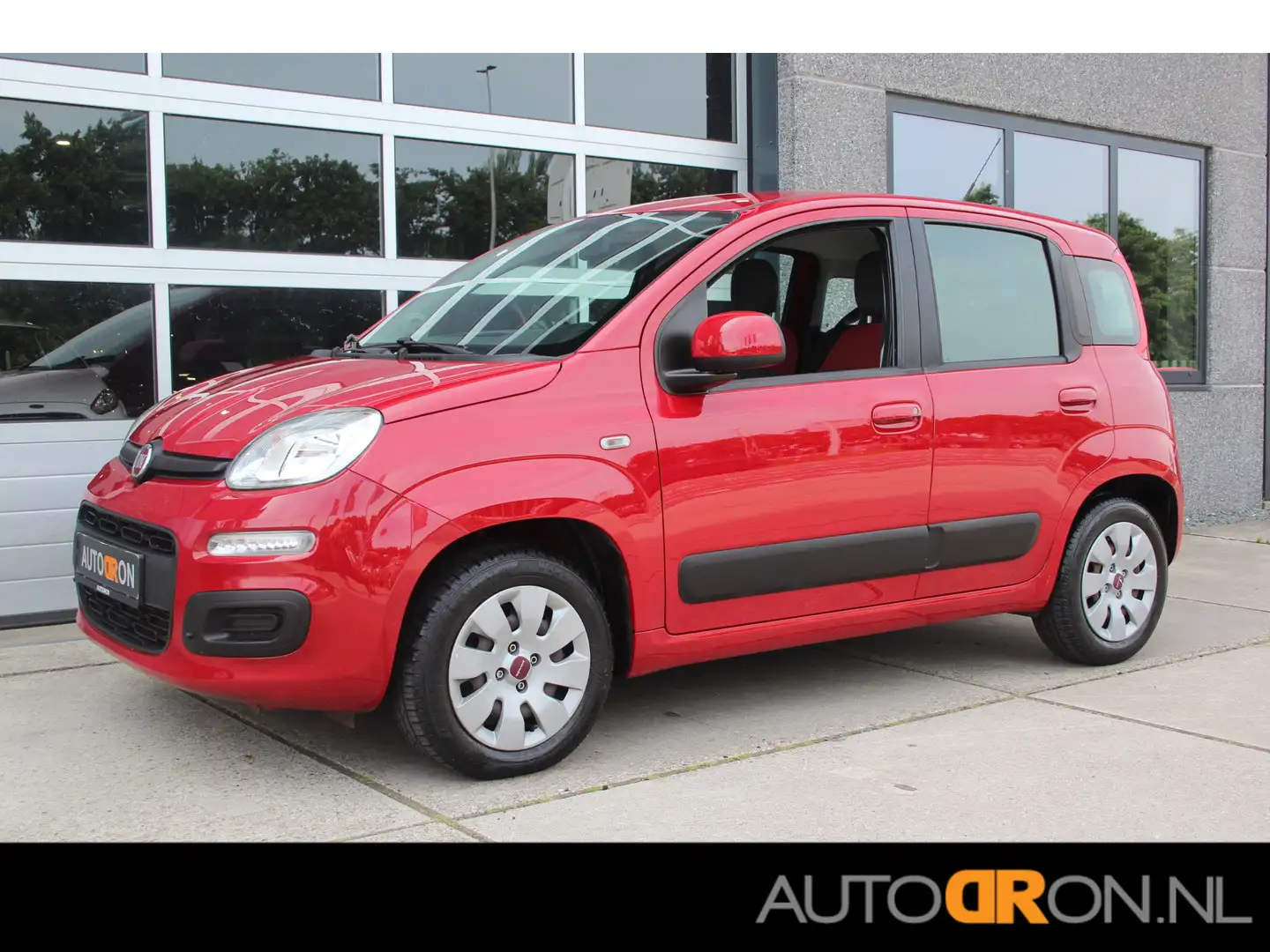Fiat Panda 0.9 TwinAir Turbo Automaat Edizione Cool slechts 6 Rojo - 1
