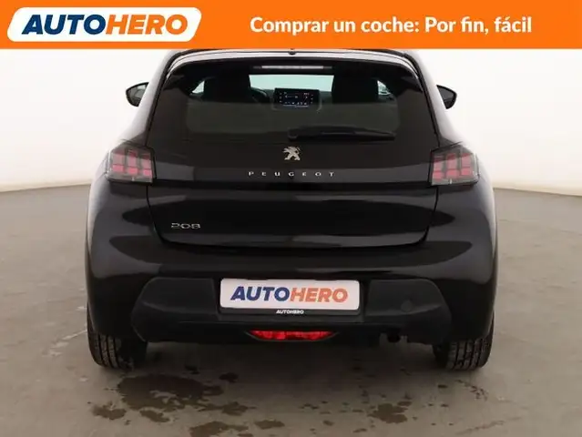 Peugeot 208 view 5