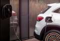 Mercedes-Benz EQA 300 4matic Plateado - thumbnail 25