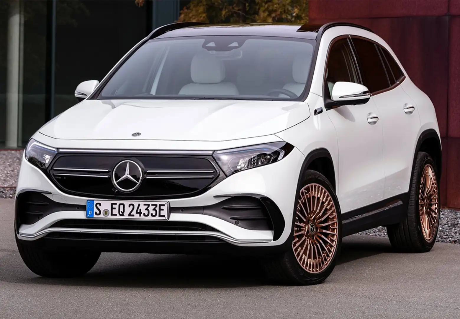 Mercedes-Benz EQA 300 4matic Plateado - 2