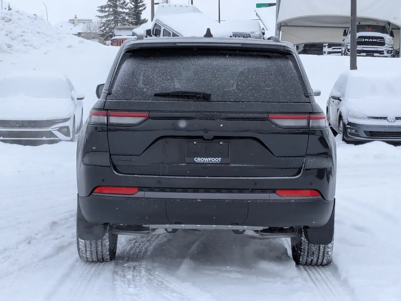 Jeep Grand Cherokee снимка Jeep Grand Cherokee