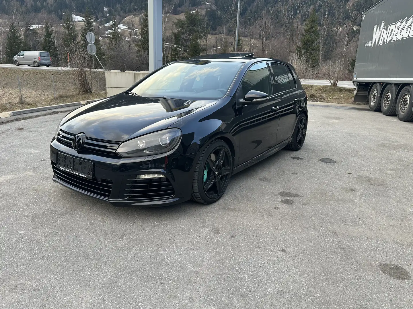 Volkswagen Golf R DSG Pano, Keyless, Standheizung,… Schwarz - 1