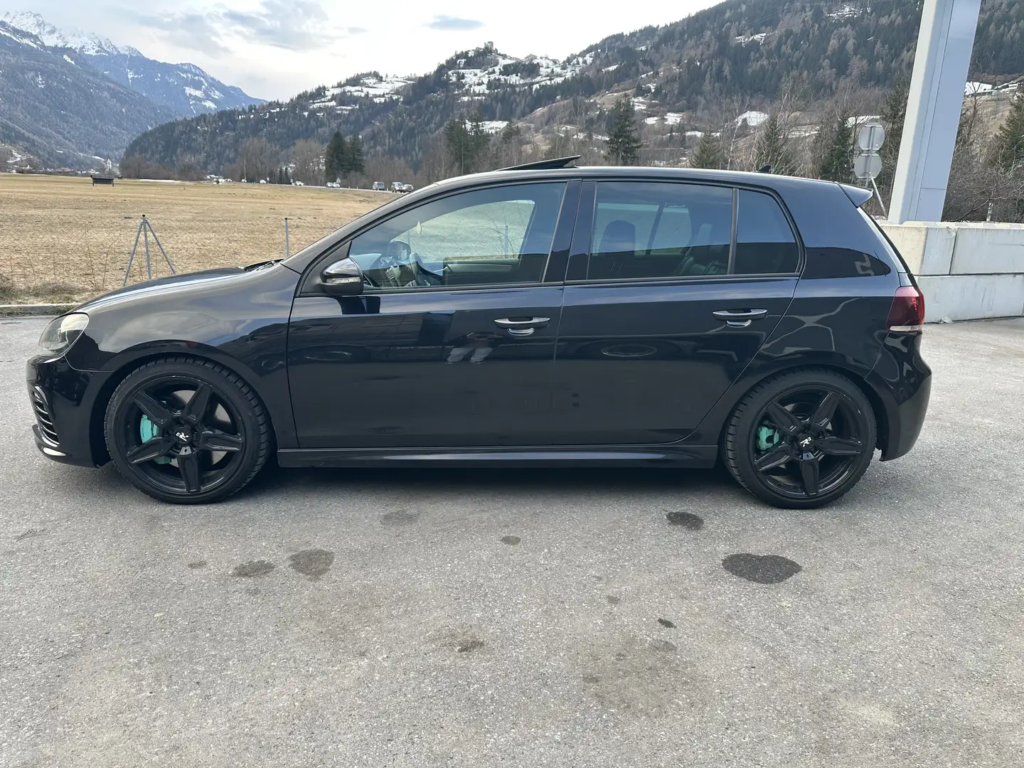 Volkswagen Golf R DSG Pano, Keyless, Standheizung,… Schwarz - 2