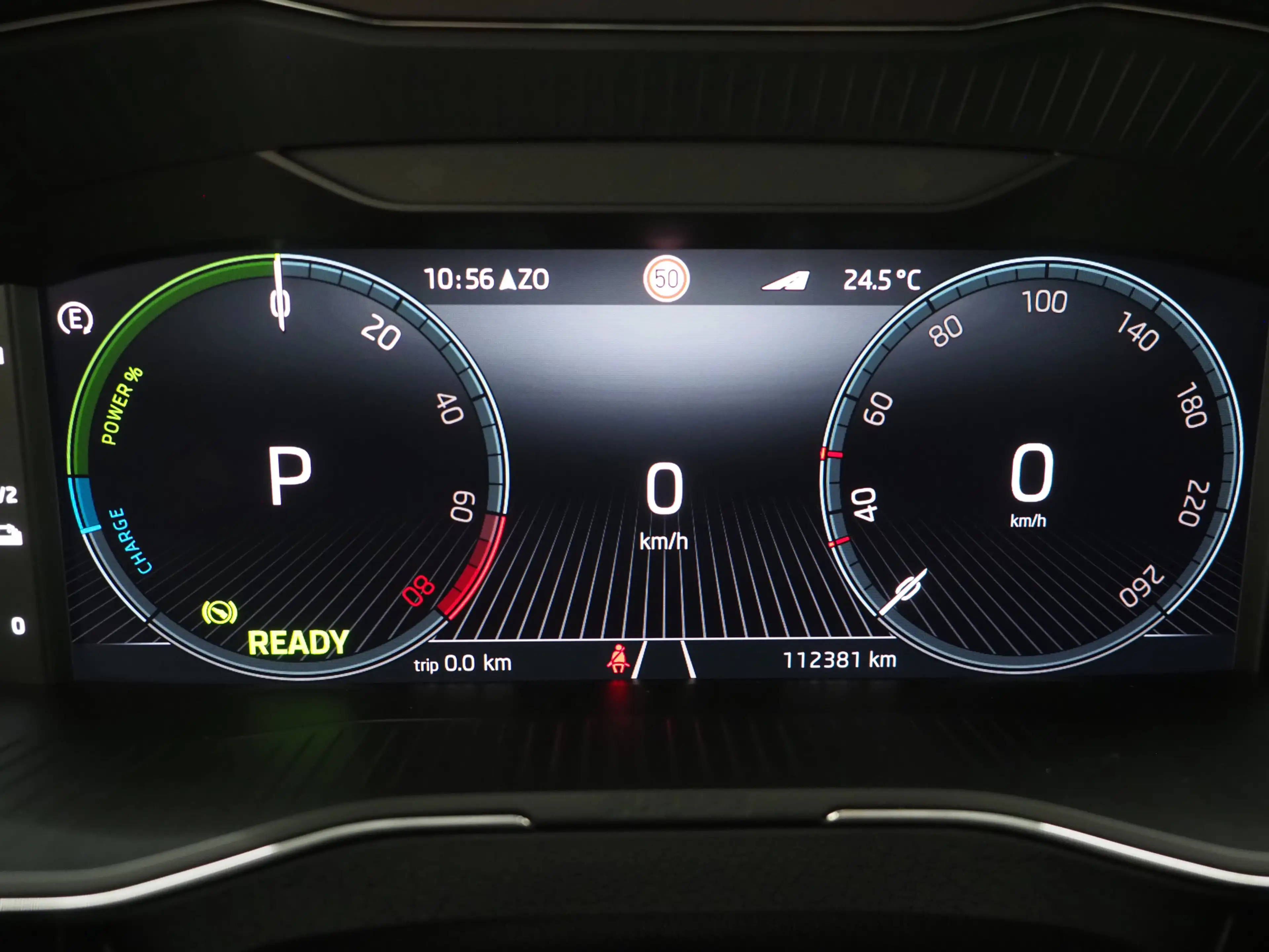Skoda Superb Combi 1.4 TSI iV Laurin & Klement | Panoramadak | — photo 28