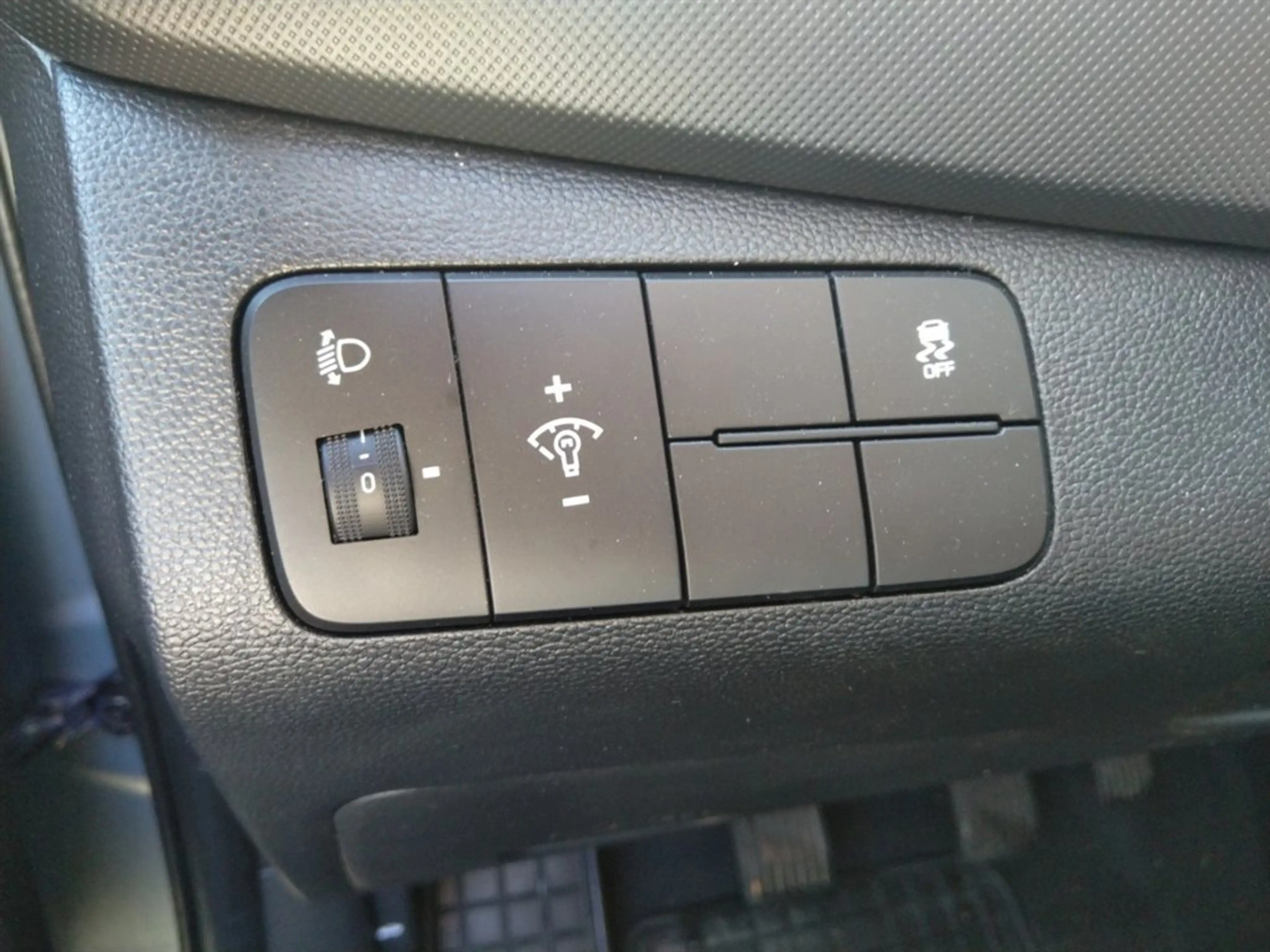 Hyundai i10 Edition 25 1,0 Comfort MT — photo 9