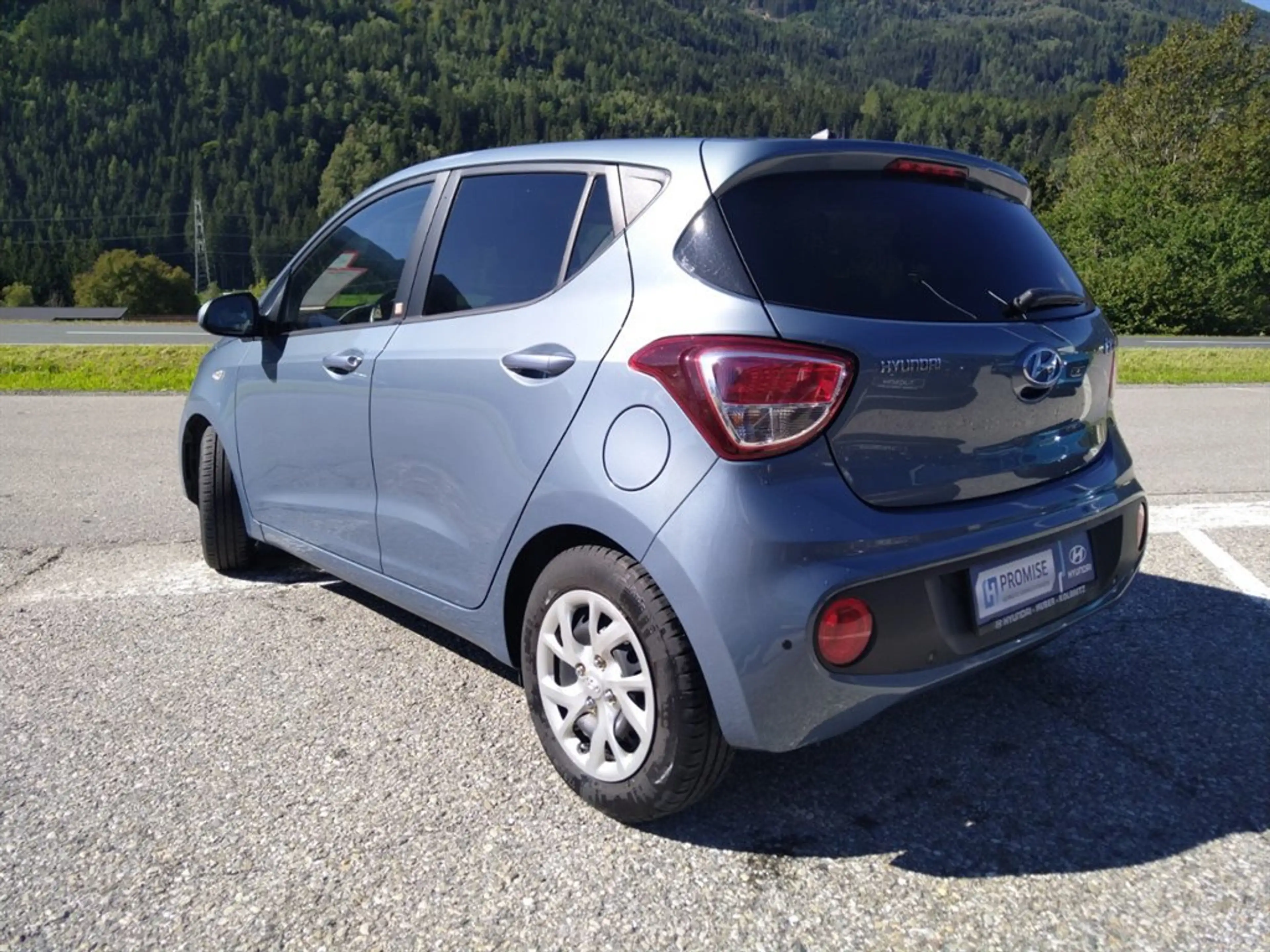 Hyundai i10 Edition 25 1,0 Comfort MT — photo 4