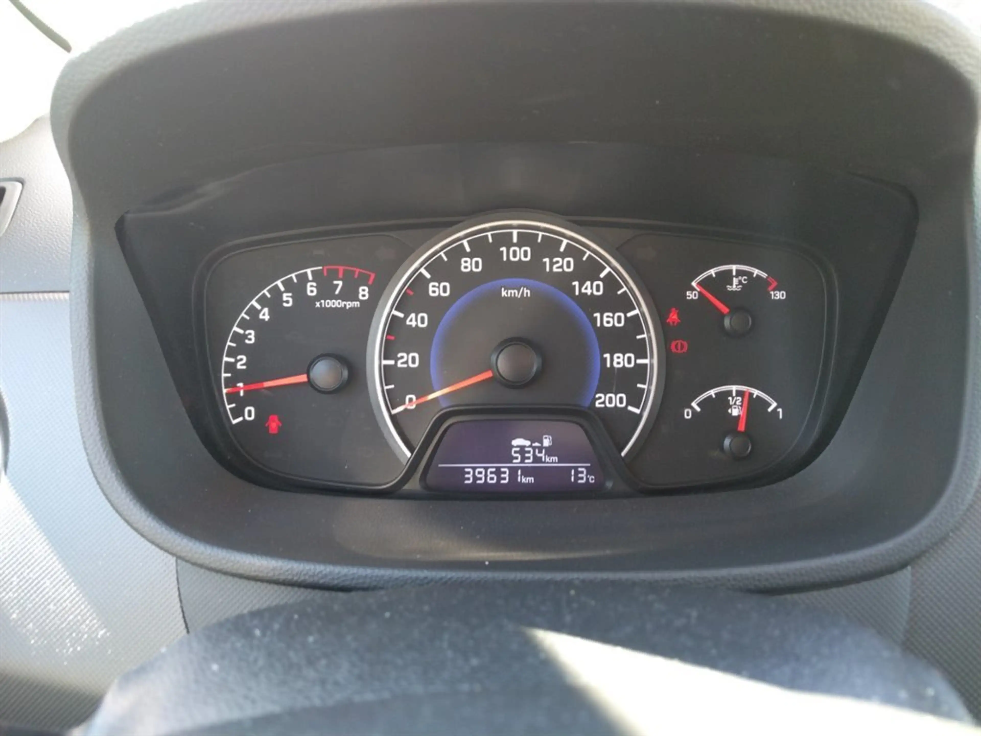 Hyundai i10 Edition 25 1,0 Comfort MT — photo 10