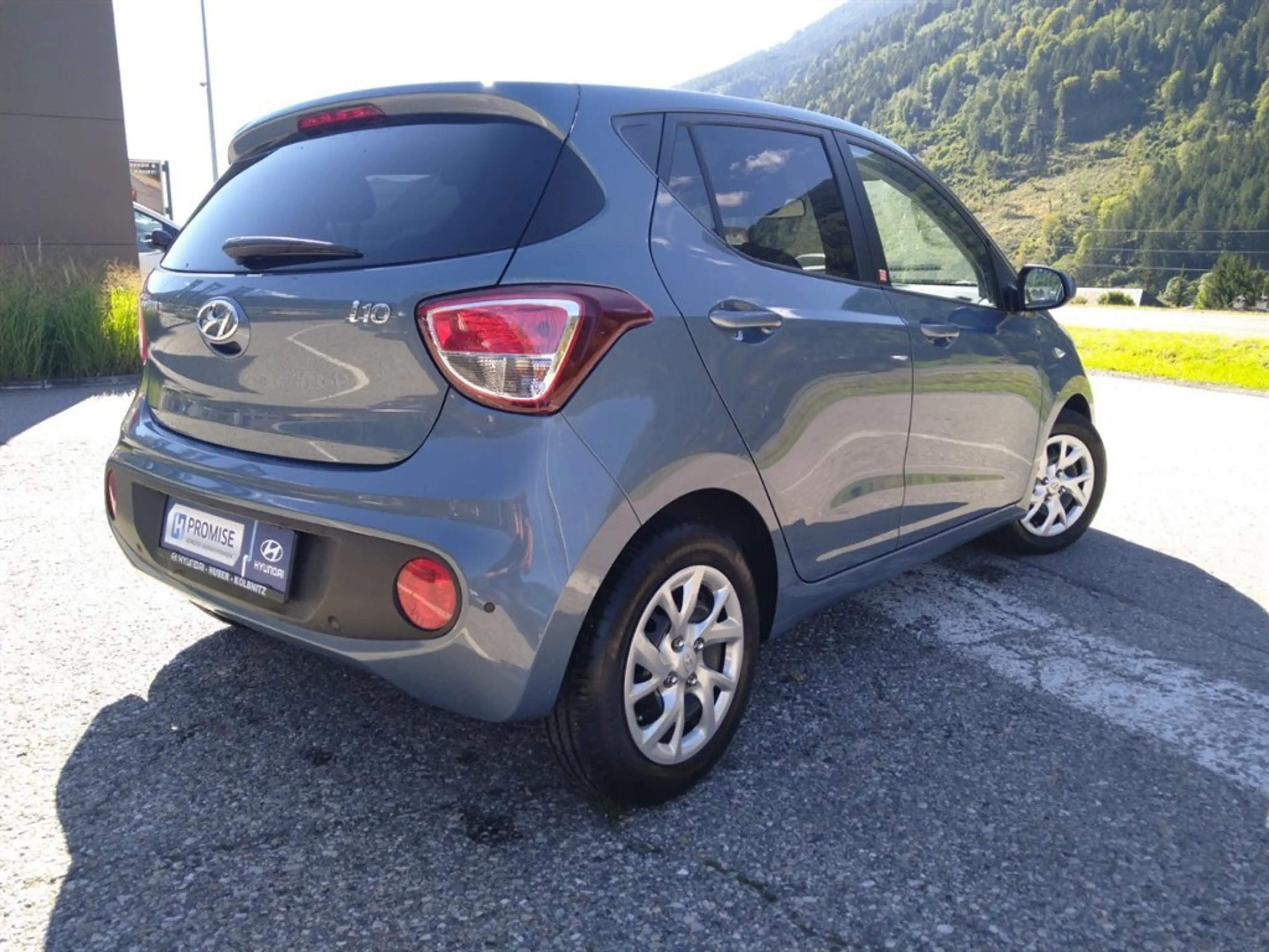 Hyundai i10 Edition 25 1,0 Comfort MT — photo 5
