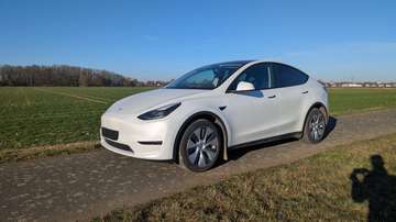 Model Y Long Range Dual Motor AWD