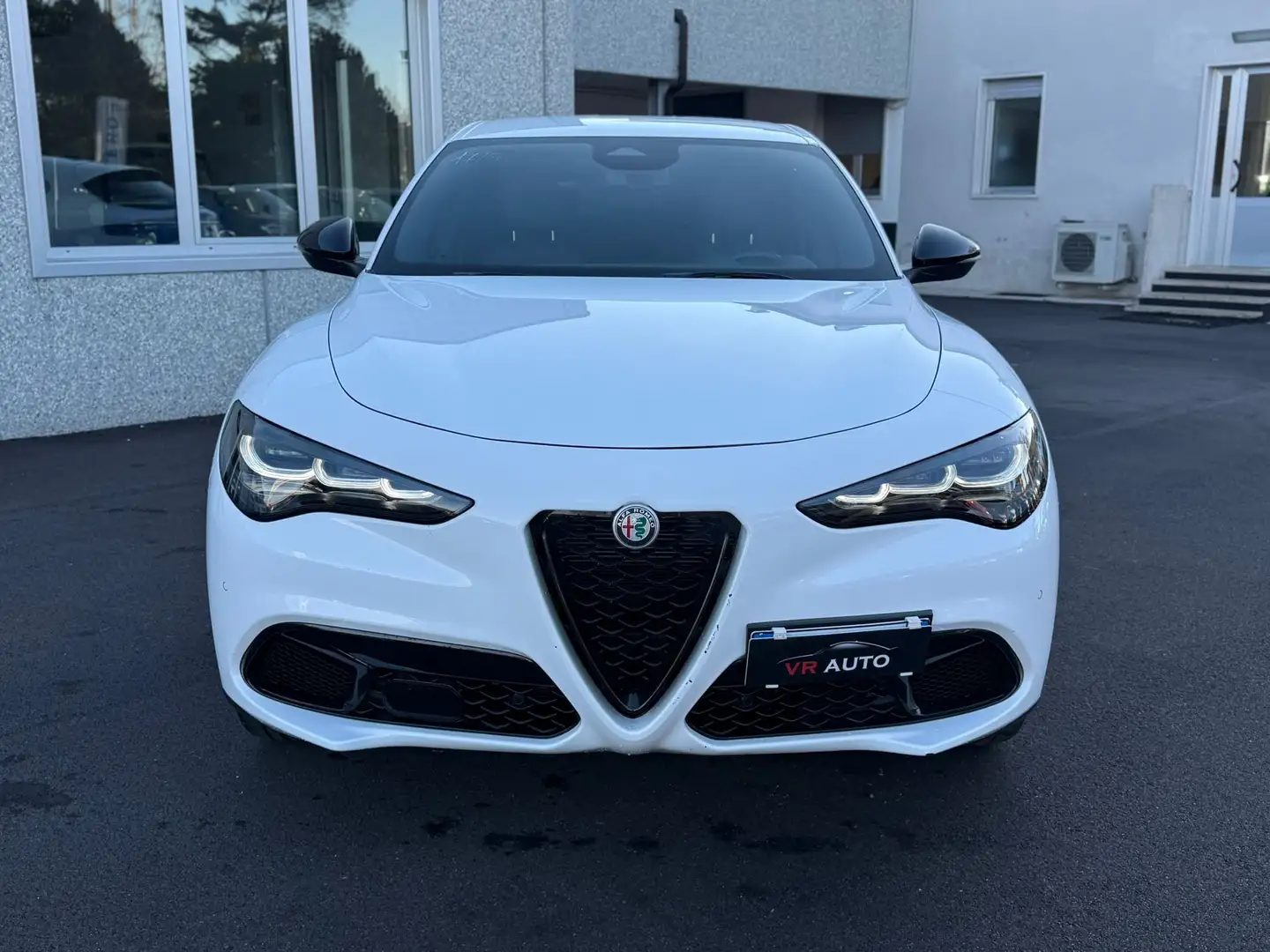 Alfa Romeo Stelvio 2.2 t Veloce Q4 210cv auto PROMO FIN Weiß - 2