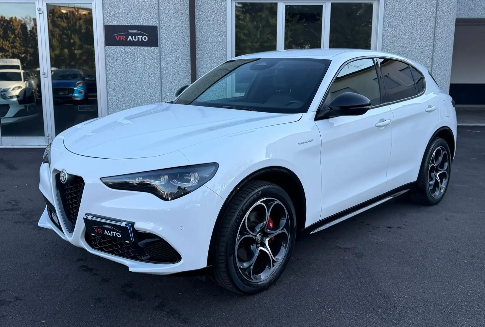 Alfa Romeo Stelvio 2.2 t Veloce Q4 210cv auto PROMO FIN Weiß - 1