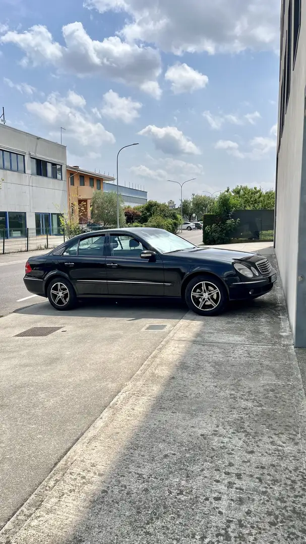 Mercedes-Benz E 220 CDI Automatik Elegance - 2
