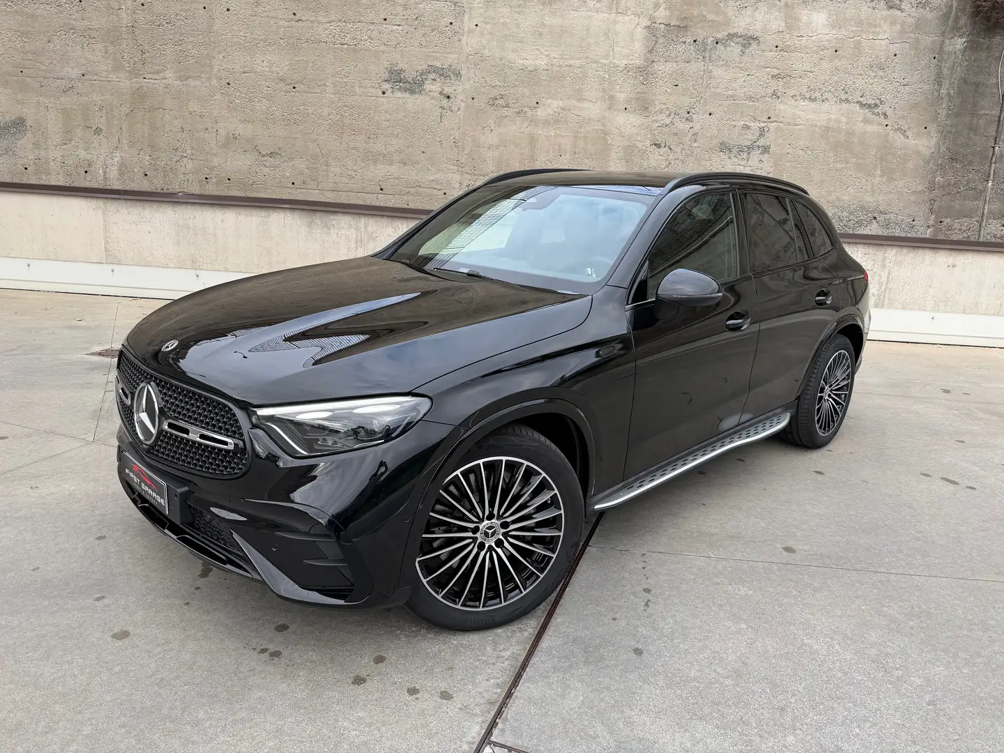 Mercedes-Benz GLC 220 Coupe Premium 4matic BURMESTER-DIGITAL Zwart - 2