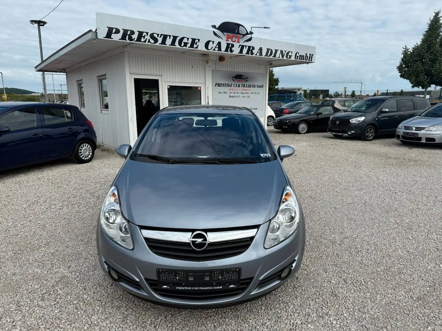 Opel Corsa D Edition*2.HAND*KLIMAAUTOMATIK*TEMPOMAT* Azul - 2