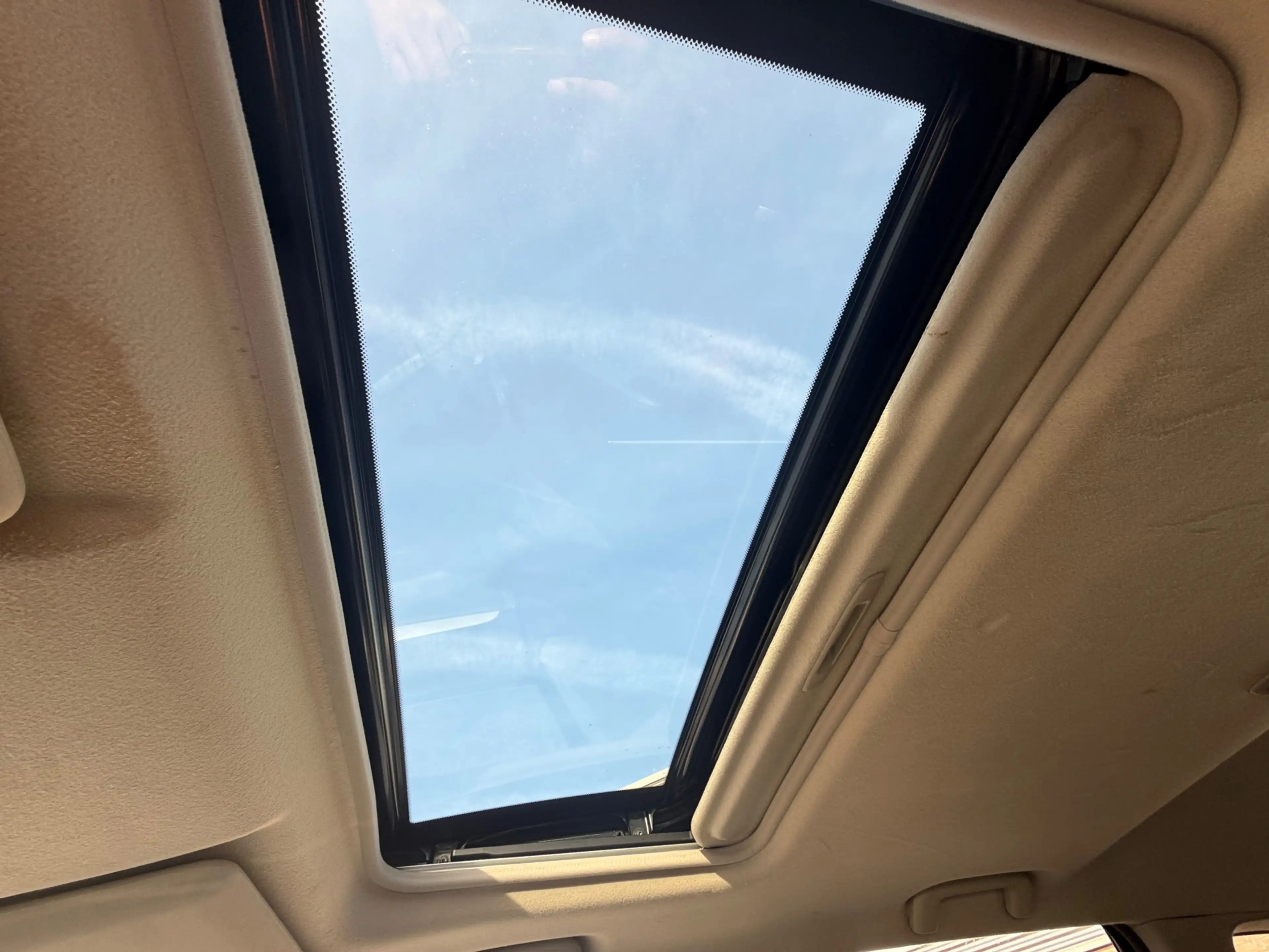Mitsubishi Outlander 2.0 PHEV instyle 2013 open dak camera hagel schade — photo 5