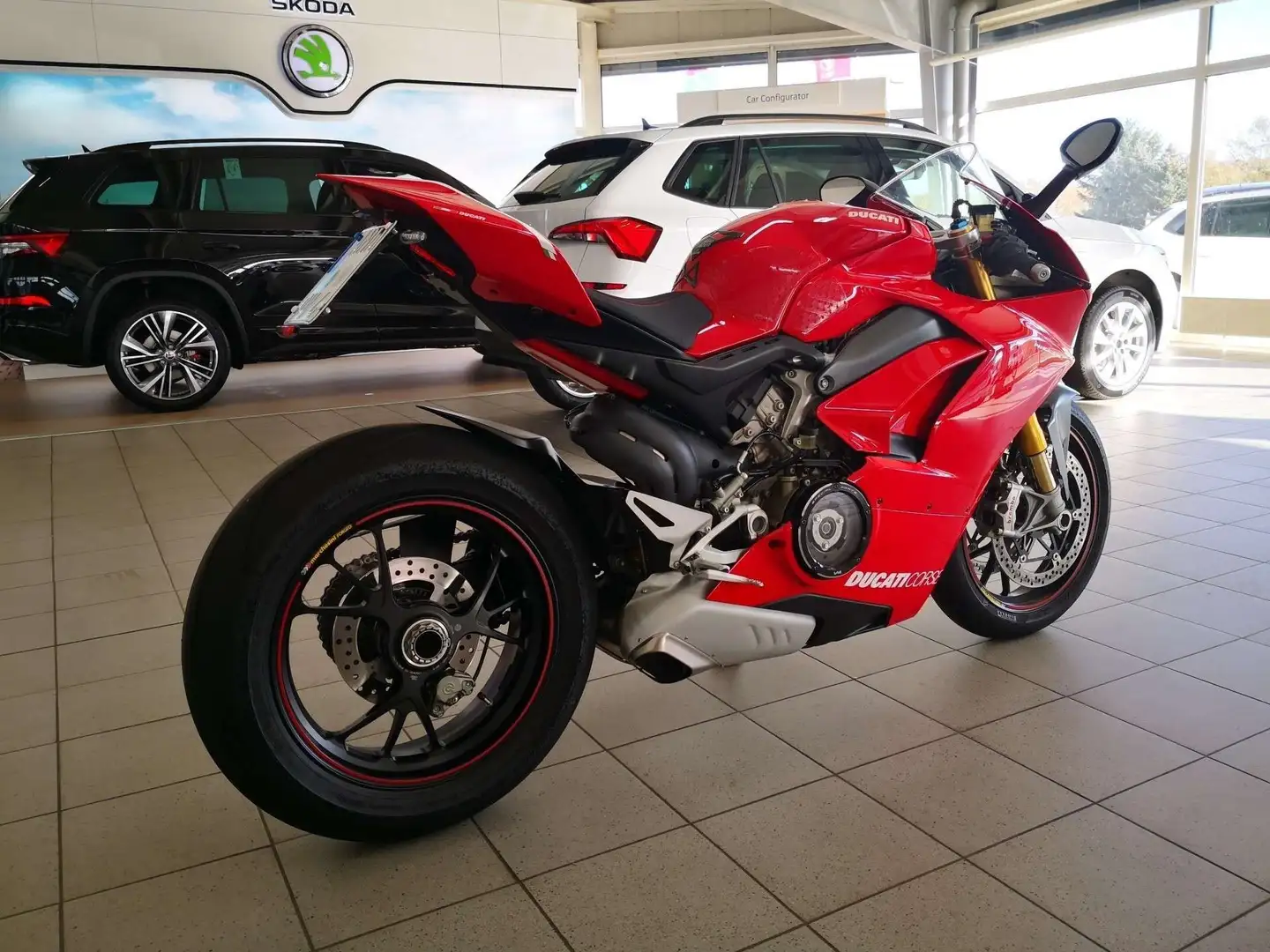 Ducati Panigale V4 S Rot - 2