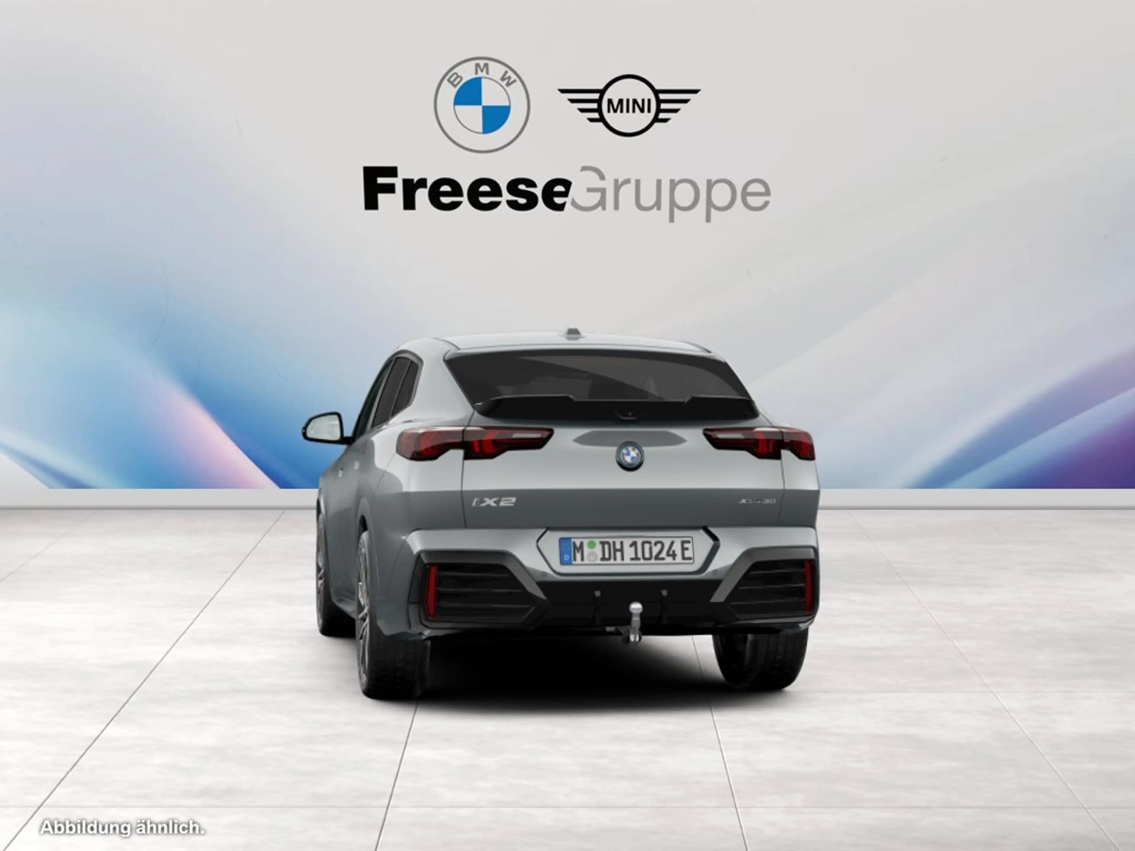 BMW iX2 xDrive30 — photo 7