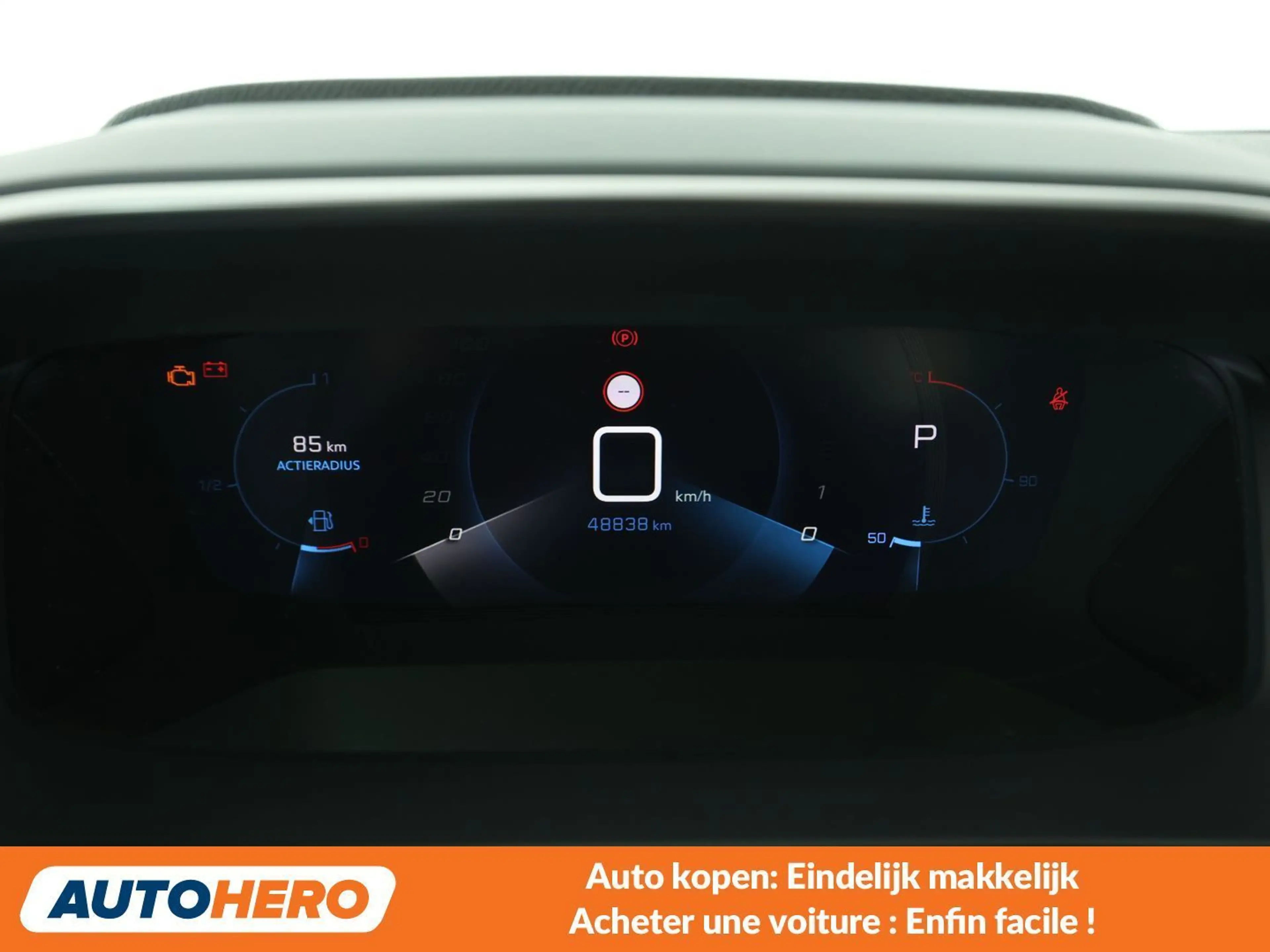 Peugeot 2008 1.2 PureTech Allure Pack — photo 6