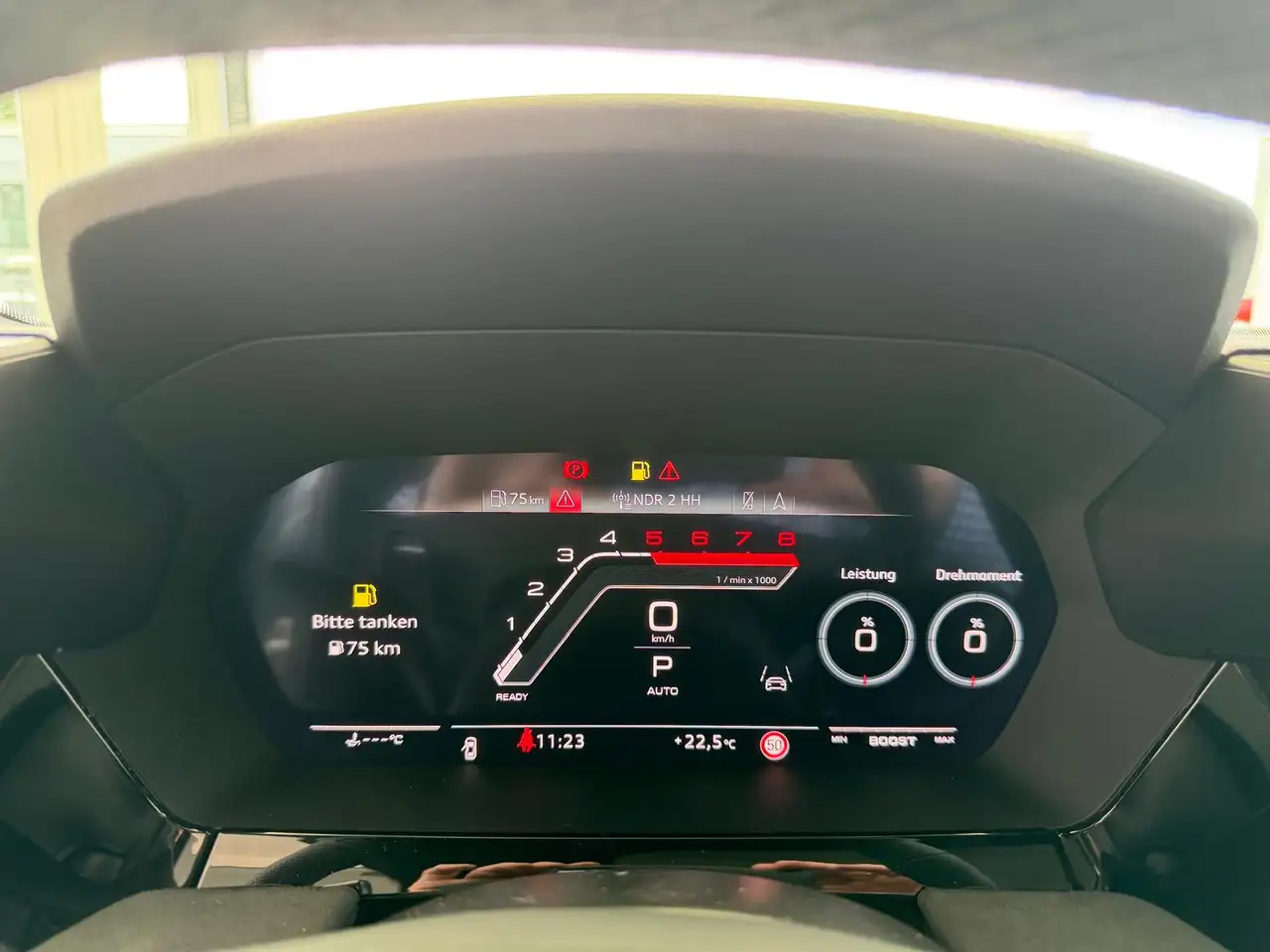 Audi RS3 2.5TFSI KERAMIK+PANO+AGA+MATRIX+SONOS+290KM/H 11