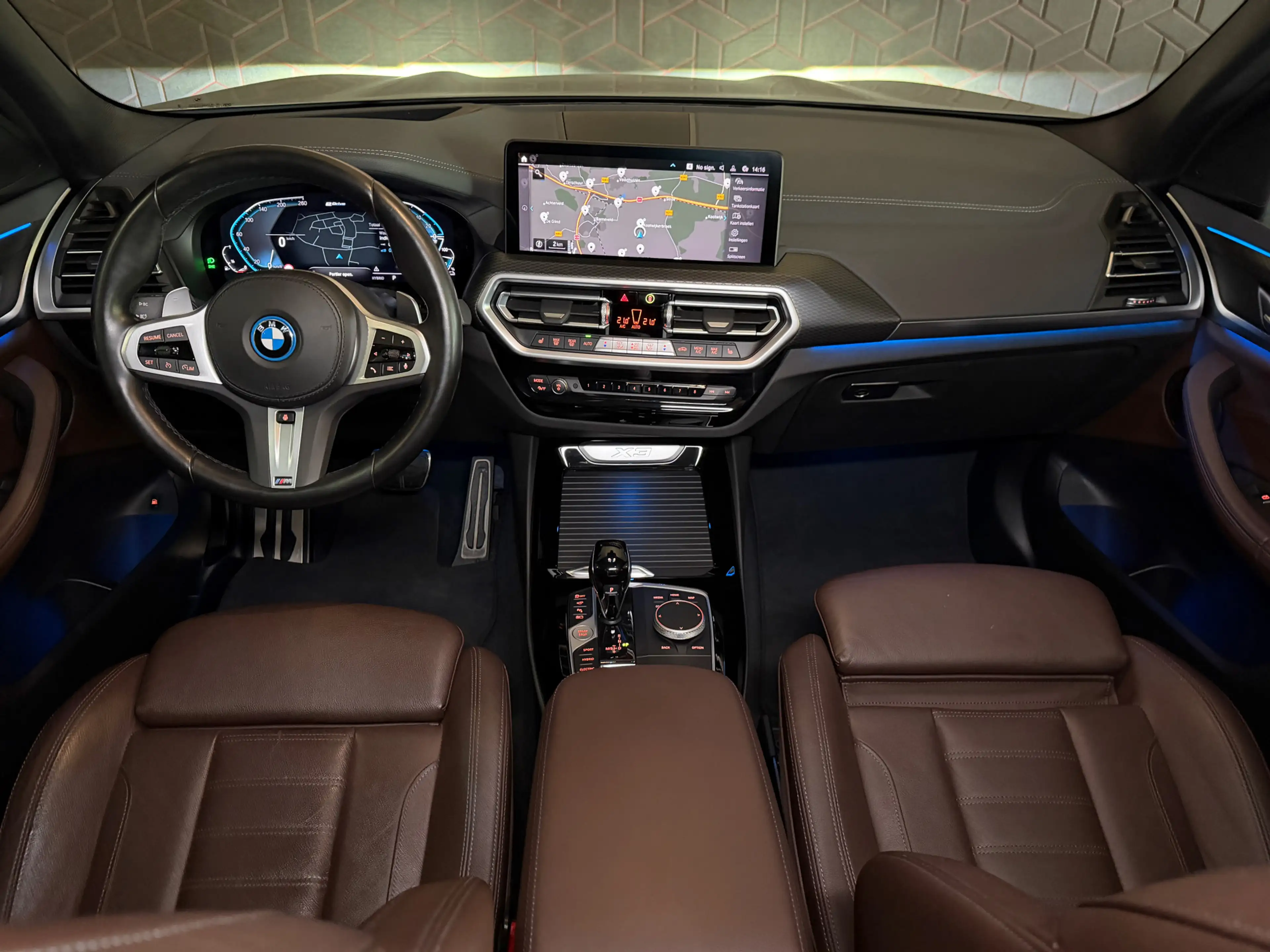 BMW X3 xDrive30e High Exe | M-sport | Pano | Head-up | 36 — photo 12