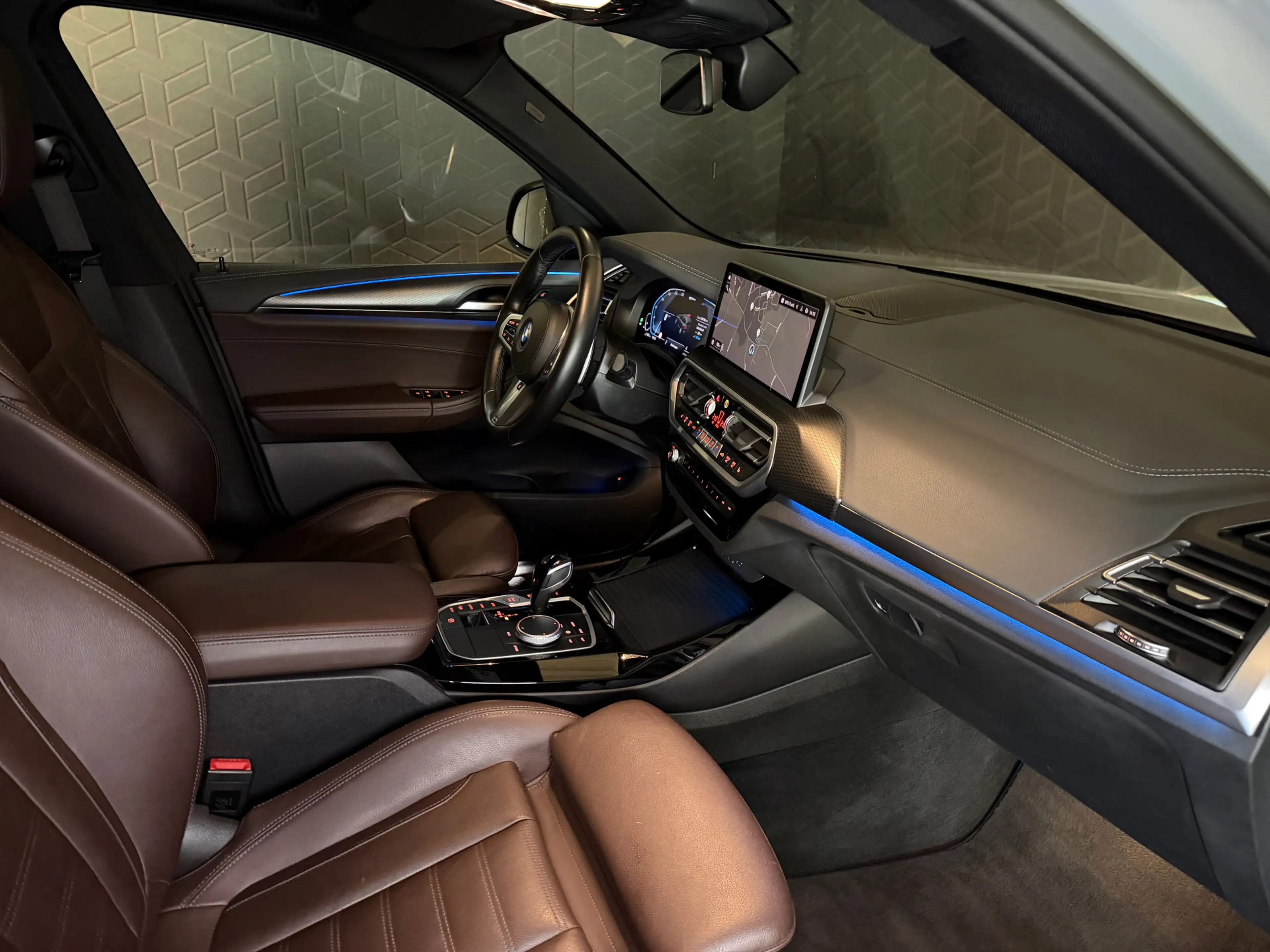 BMW X3 xDrive30e High Exe | M-sport | Pano | Head-up | 36 — photo 14
