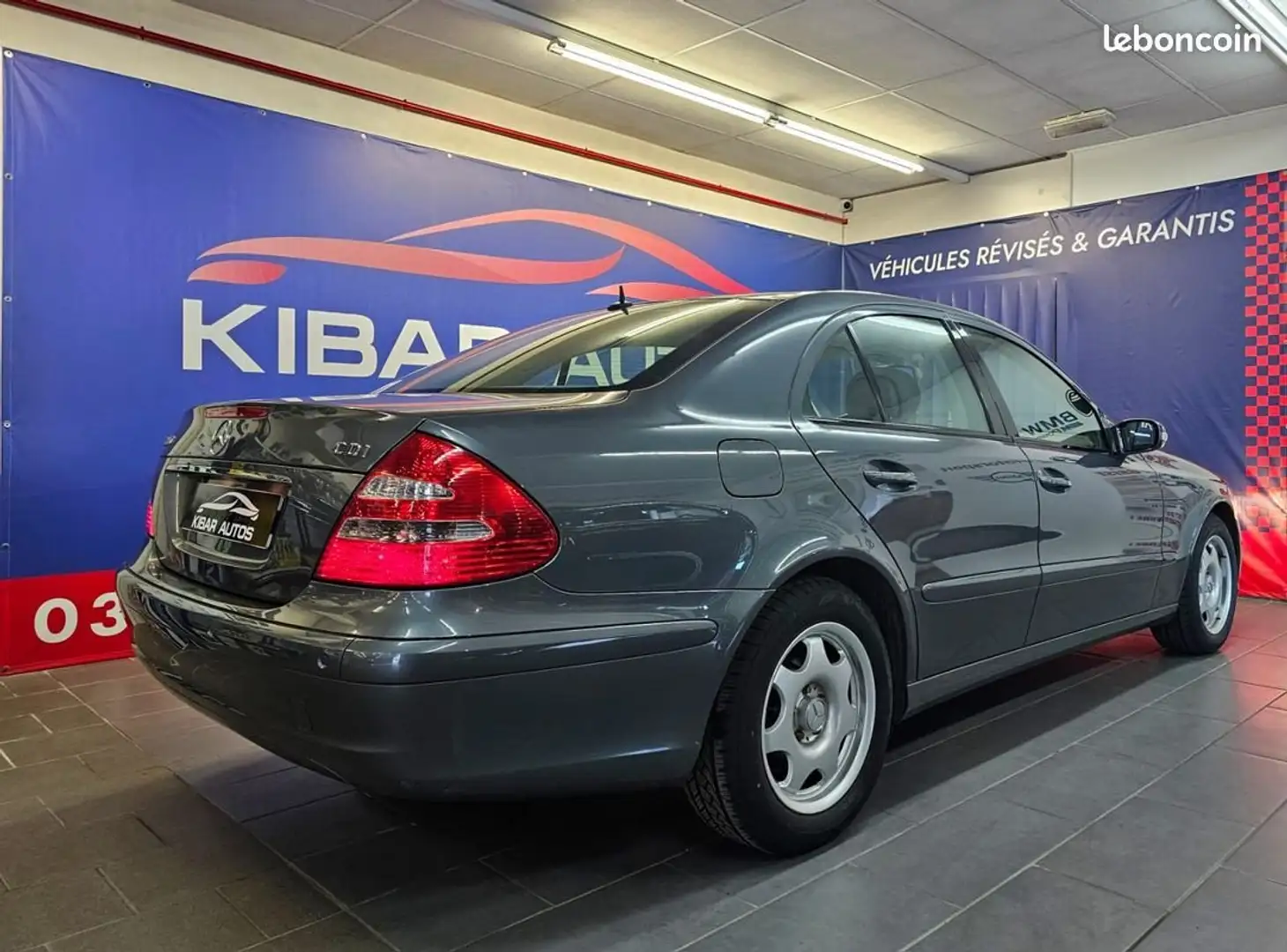Mercedes-Benz E 200 CDI 122 Classic BV6*1ÈRE MAIN*GARANTIE 3 MOIS Grau - 2